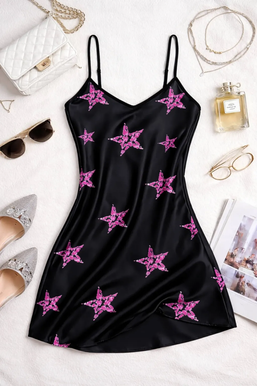 Yıldız Desenli Siyah Askılı Saten Gecelik